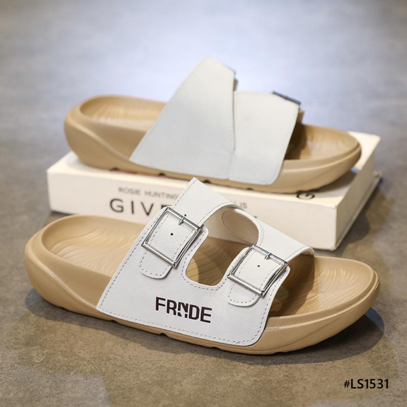 Solid Stride Men’s Sandal